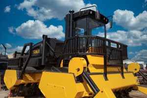 E520 LANDFILL COMPACTOR CERTIFIED FACTORY REBUILD AT1098 2016 MODEL